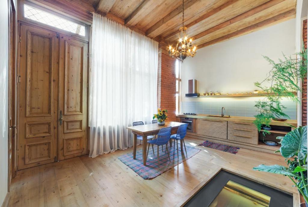 Apartament Luxury House Tbilisi Zewnętrze zdjęcie